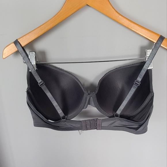 Grey Bra - Picture 3 of 5